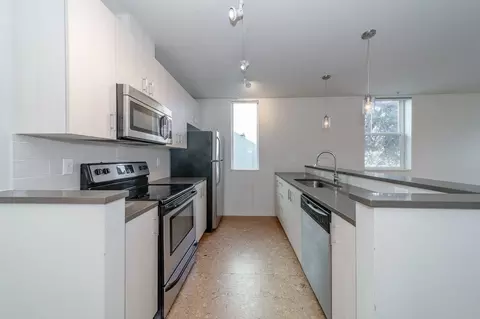 4223 N Massachusetts Ave, Portland, OR 97217