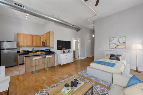 3301 Park Ave, Saint Louis, MO 63104