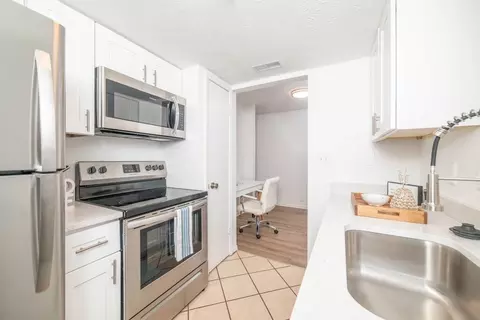 3425 SW 2nd Ave, Gainesville, FL 32607 photo 8