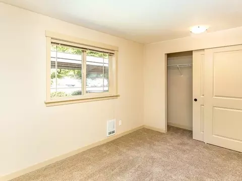 9627 NE 195th Cir, Bothell, WA 98011 photo 6