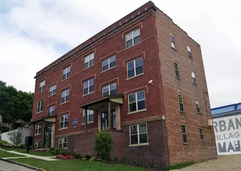 3007 Jackson St, Omaha, NE 68105
