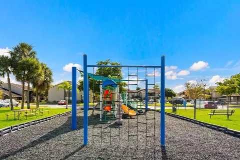 10901 NW 40th St, Sunrise, FL 33351 photo 14