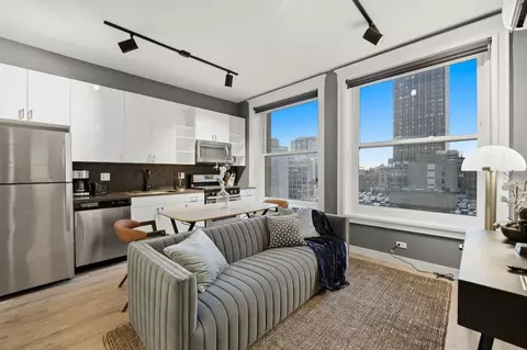 417 S Dearborn St, Chicago, IL 60605