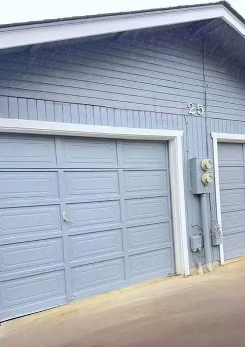 25 Sowell Ct, Shady Cove, OR 97539