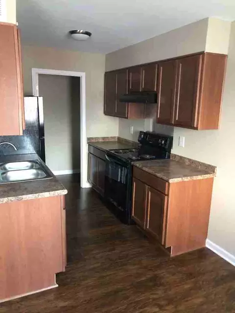208 Windwood Dr, Pickens, SC 29671