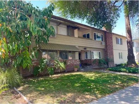 4239 Tujunga Ave, Los Angeles, CA 91604