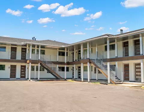 3220 S Knoxville Ave, Tulsa, OK 74135