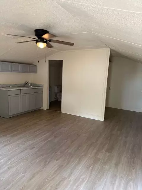 811 Patio Rd, Fort Walton Beach, FL 32547