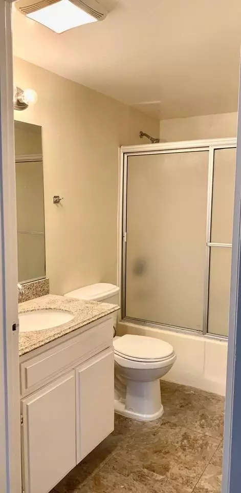 14309 Sylvan St, Van Nuys, CA 91401 photo 11