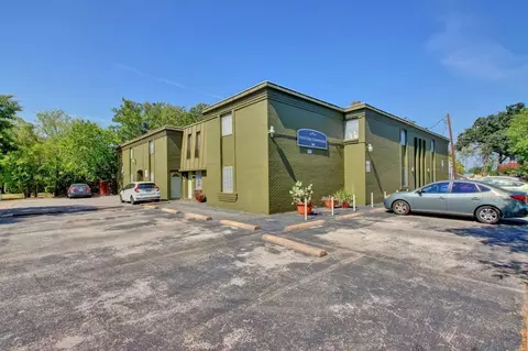 303 W 40th St, Austin, TX 78751
