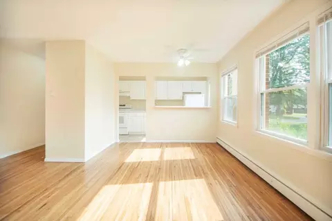 500 Linden St, Excelsior, MN 55331