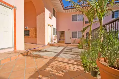 405 E Oak St, Ojai, CA 93023