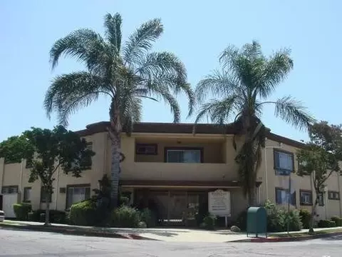 18400 Valerio St, Los Angeles, CA 91335