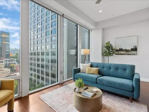 Washington Pl, Pittsburgh, PA 15219