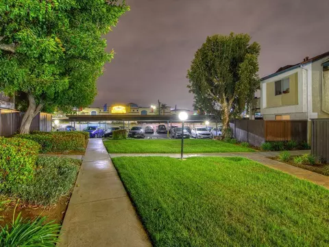 1120 W Linden St, Riverside, CA 92507 photo 16