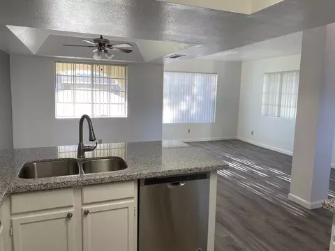 2381 23252333 2341 2357 2365 2373 2381 West Garden Dr, Tempe, AZ 85282