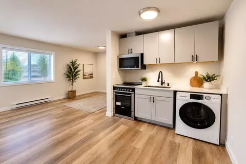 1106 16th Ave, Seattle, WA 98122