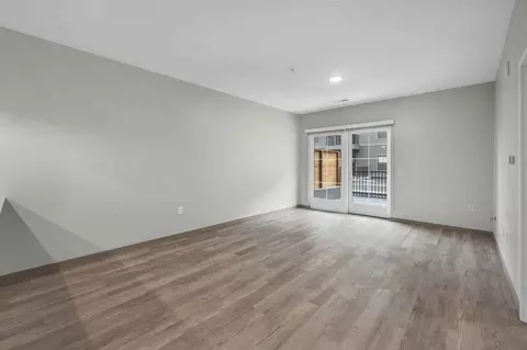 303 E 6th Ave, Columbus, OH 43201 photo 25