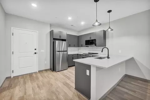 303 E 6th Ave, Columbus, OH 43201 photo 24