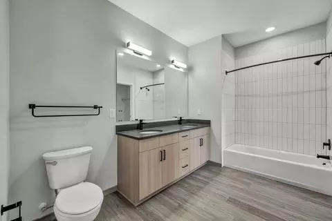 303 E 6th Ave, Columbus, OH 43201 photo 46