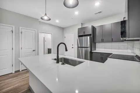 303 E 6th Ave, Columbus, OH 43201 photo 35
