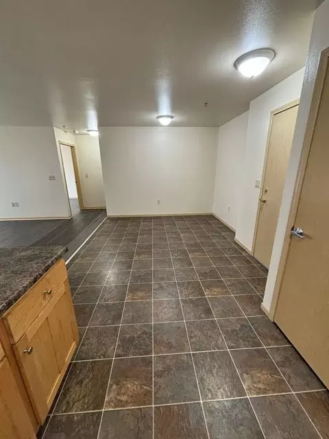 2730 W Lisbon Ave, Milwaukee, WI 53208