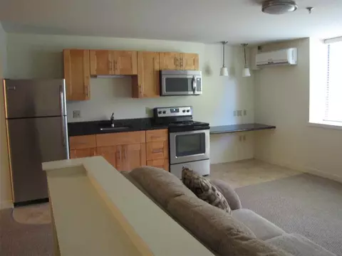 800 James Ave, Scranton, PA 18510