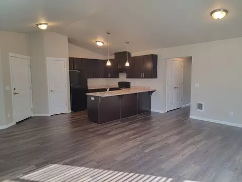 1510 1510 1520 1530154015501560 23rd St SE, Salem, OR 97302