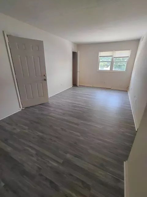 351 San Antonio Blvd, Norfolk, VA 23505