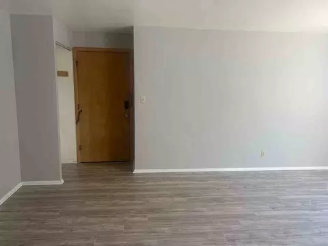 16818 Grovewood Ave, Cleveland, OH 44110