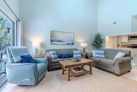 137 Cordillo Pkwy, Hilton Head Island, SC 29928