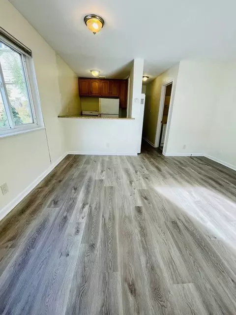 3025 Park Blvd, Oakland, CA 94610