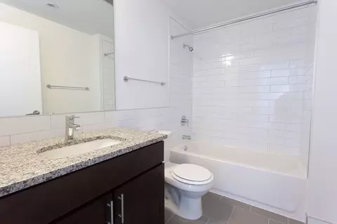 5454 S Shore Dr, Chicago, IL 60615