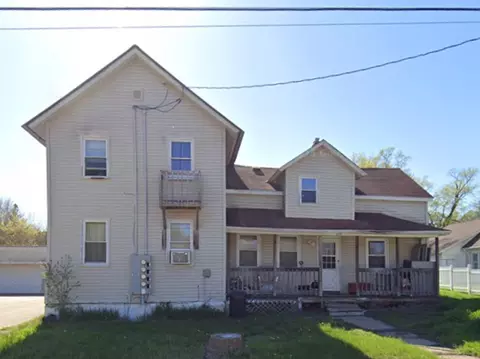 213 S 2nd St, Black River Falls, WI 54615
