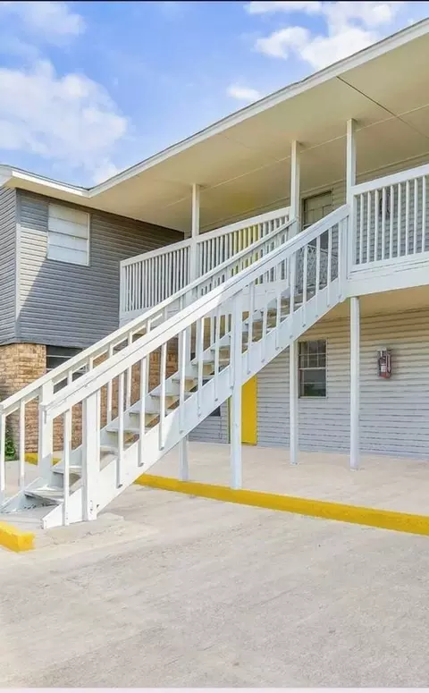 521 N Council Rd, Oklahoma City, OK 73127