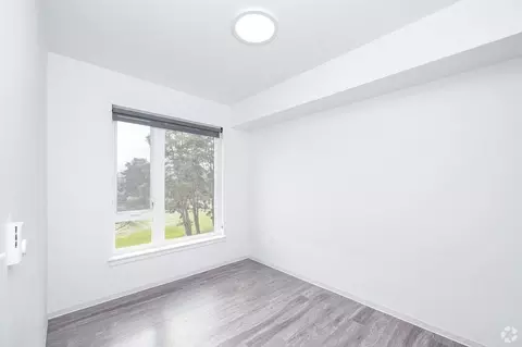 824 Martin Luther King Jr Way, Tacoma, WA 98405