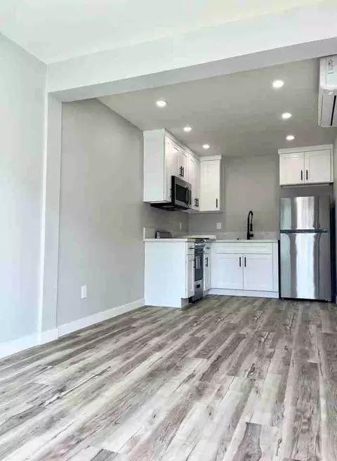 3946 Mississippi St, San Diego, CA 92104