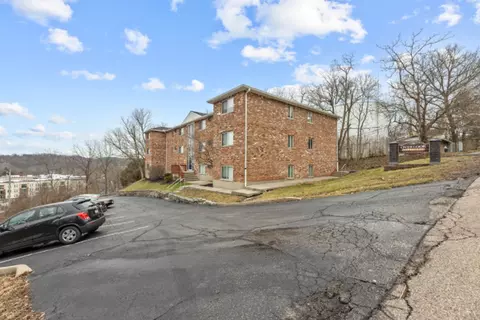 245 S 2nd St, Loveland, OH 45140