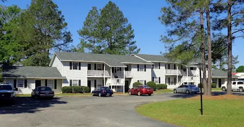 820 Bowens Mill Rd SE, Douglas, GA 31533 photo 2