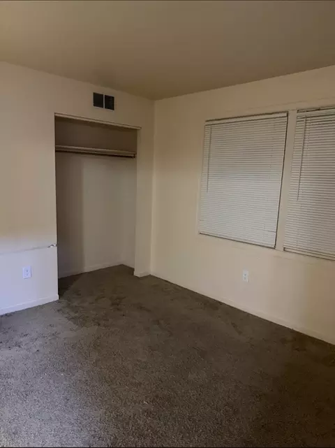 807 W Alvin St, Hanover, PA 17331