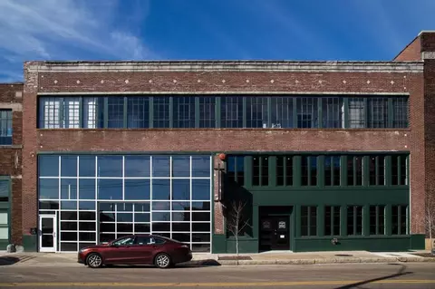 345 S Front St, Memphis, TN 38103