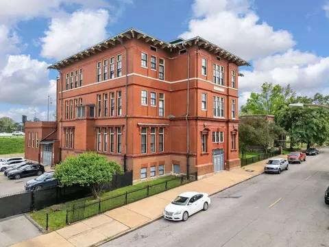 4528 Nebraska Ave, Saint Louis, MO 63111