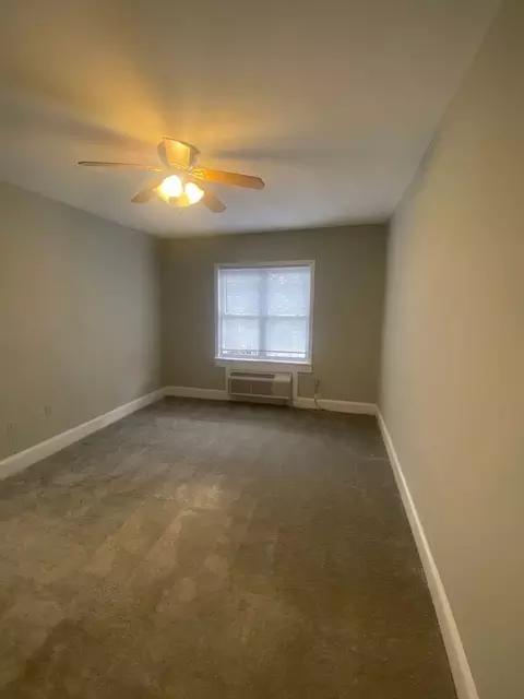 3220 Wisconsin Ave NW, Washington, DC 20016