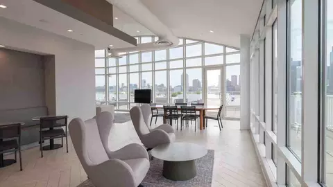 1 Harborside Pl, Jersey City, NJ 07311 photo 6