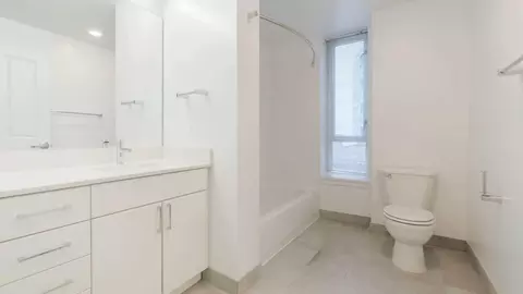 1 Harborside Pl, Jersey City, NJ 07311 photo 23