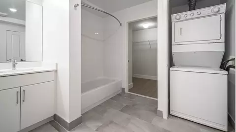 1 Harborside Pl, Jersey City, NJ 07311 photo 25