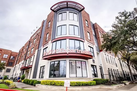 3990 Washington Ave, Houston, TX 77007 photo 2