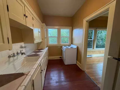 1211 Pacific Ave, Everett, WA 98201 photo 3