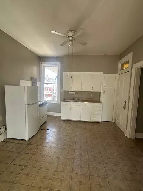 113 E Philadelphia St, York, PA 17401