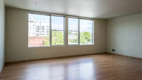 1530 12th Ave, Seattle, WA 98122 photo 18